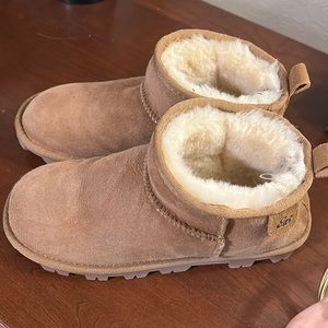 Eddie Bauer Firelight mini size 7